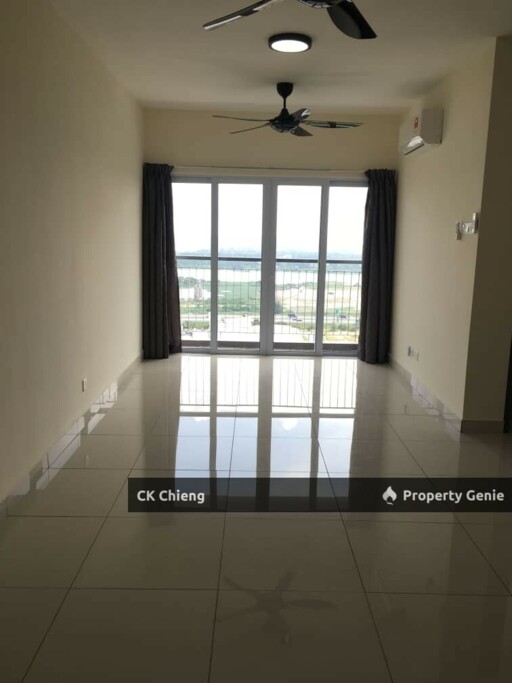 Koi Suites Rent, Partly Furnished 2 Rooms, Taman Mas Puchong