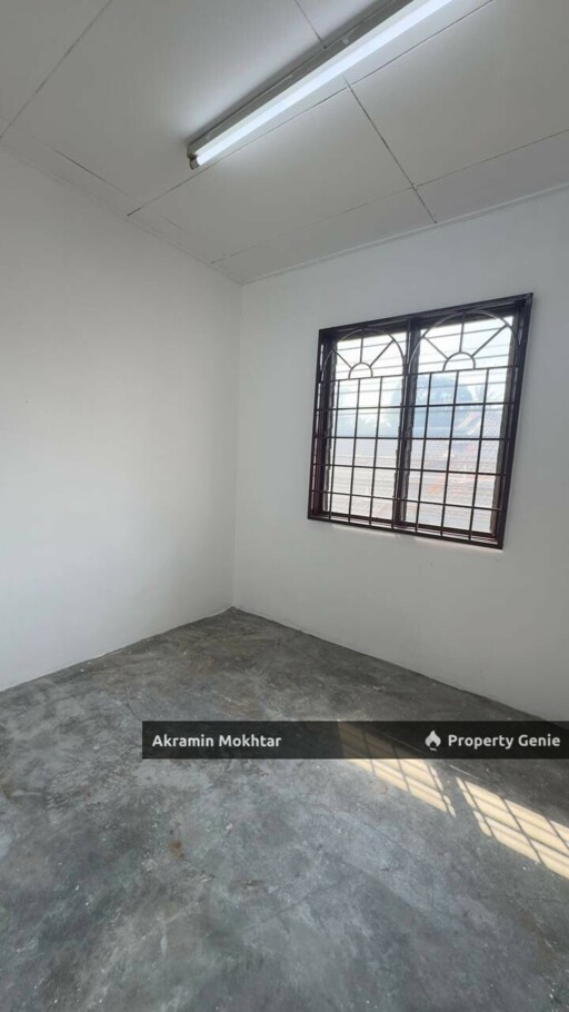 Newly Refurbished | Single Storey Kiambangsari Bandar Sungai Buaya Rawang