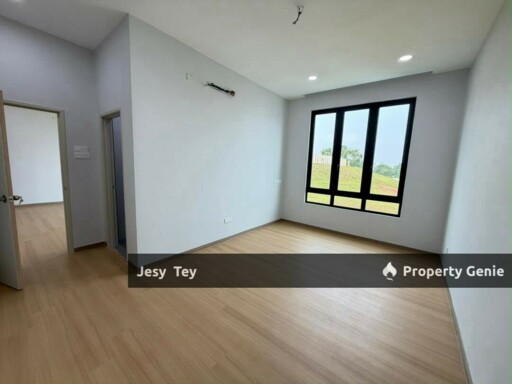 Austin Heights Double Storey Semi-D For Sales