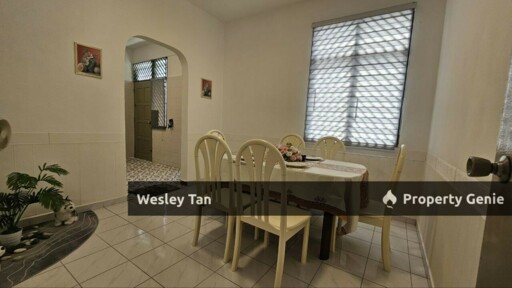 Malim Jaya 2 Stry Endlot 32x70 Fully Renovated & Furnished with Garden