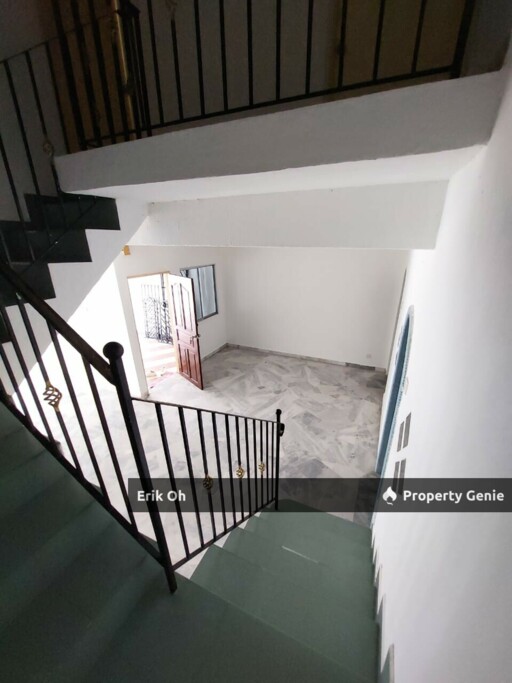 2 Storey 20x60 Terrace House Taman Kinrara, Seksyen 2, Puchong