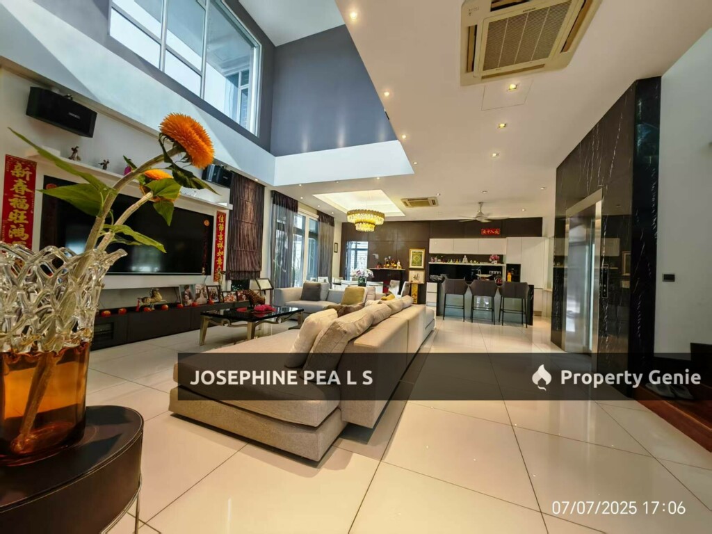 Palmiera, Kinrara Residences, Puchong @ 🌟 FOR SALE: Iconic Corner Bungalow 🌟