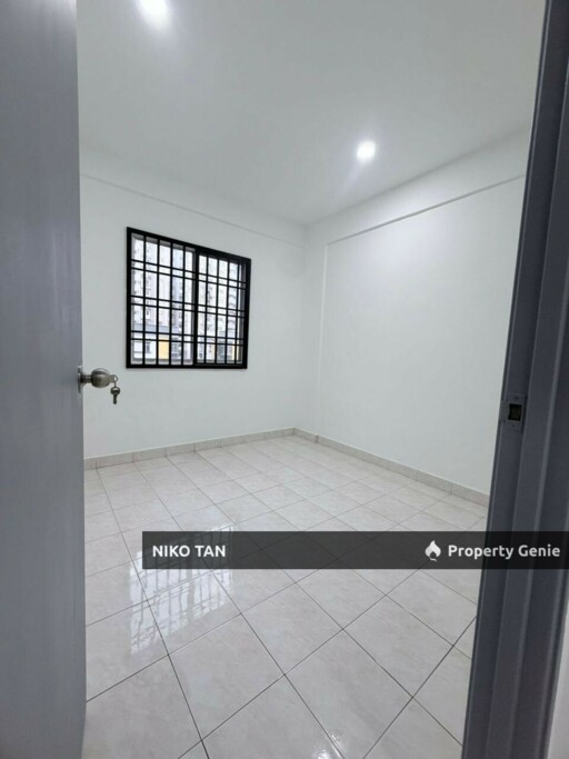 Bayu Puteri Apartment At Permas Jaya For Sale
