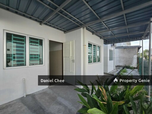 Jalan Meru Suria 8