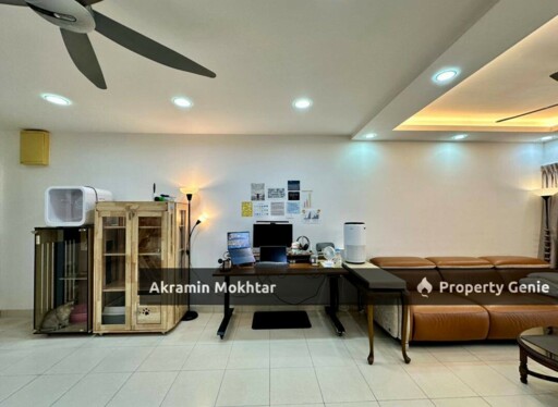 Freehold, Renovated, Partially Furnished & 2 Parking | Apartment Seri Kasturi, Setia Alam For Sale