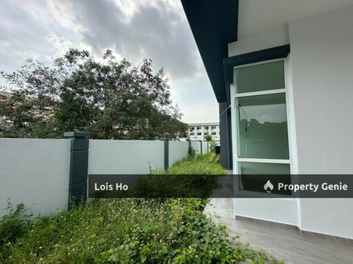 Bachang Jalan Kesidang Double Storey Semi D Freehold 1.3mil