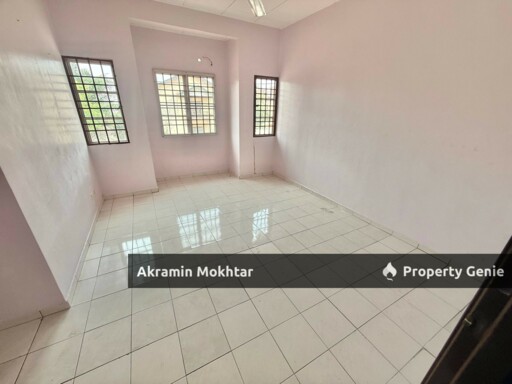 FREEHOLD, FACING OPEN & RENOVATED - 2 STOREY TERRACE INTERMEDIATE @ BANDAR PUTERI KLANG