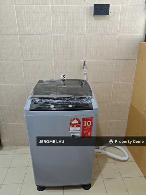 Small room for rent kipark kip villa tampoi near paradigm mall