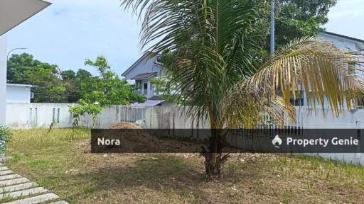 Laman Delfina, Nilai Impian. Corner Lot for Sale