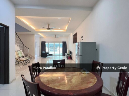 Freehold Botani Large Double Storey House