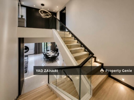 Kampung Melayu, Ampang | Bungalow 4 Bedrooms | RM2.06M - Fully Furnished & Move in Condition