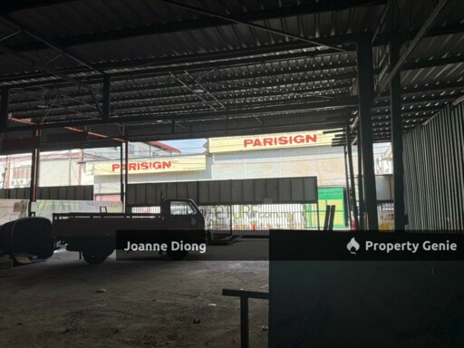 Jalan PJU1 Kampung Cempaka Warehouse