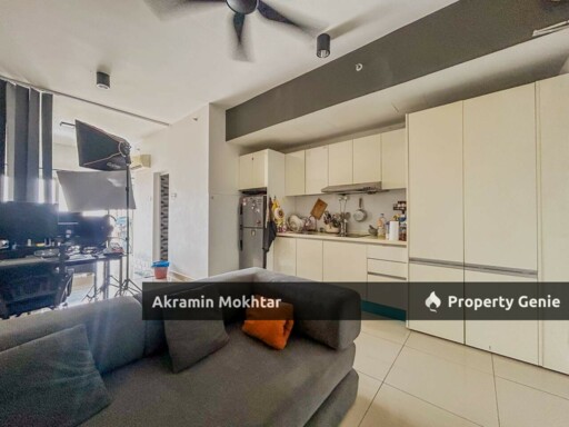 Freehold, Facing Masjid & 1 Parking | Suria Jelutong Apartment, Bukit Jelutong, Shah Alam.