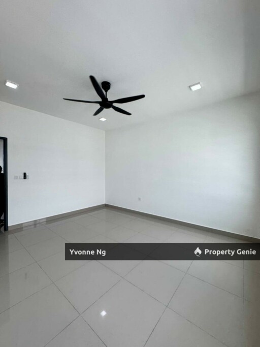 Bandar Dato Onn / Perjiranan 14 / 2-sty Terrace House For Rent