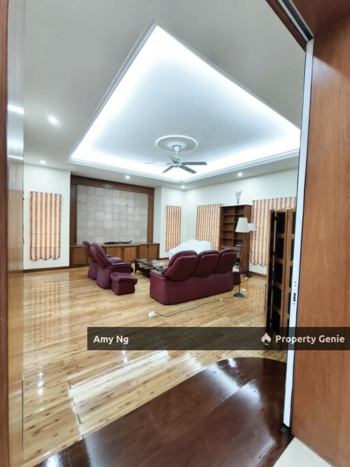 FreeHold Bungalow Ipoh Garden For Sale