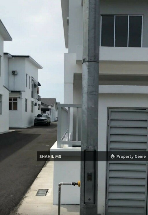 sp0093 || BANDAR PENAWAR JOHOR || TAMAN SRI PENAWAR || RUMAH TERES DUA TINGKAT || END LOT || BUMI LOT || LEASEHOLD || RM530,000