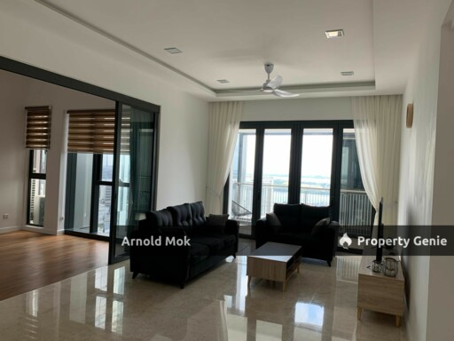 4 Bedrooms Condominium at The Astaka for Rent