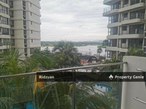 Country Garden - Danga Bay