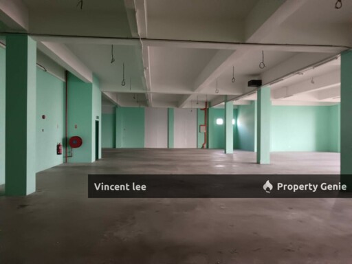 Taman Meranti Jaya, 4 Storey Warehouse Factory , 3 Ton Floor Loading, 40 Foot Container Access, with Cargo Lift, 100 Amp Power Supply, 23 Feet Height at Ground Floor, Prime Location, Easy Access to Hi