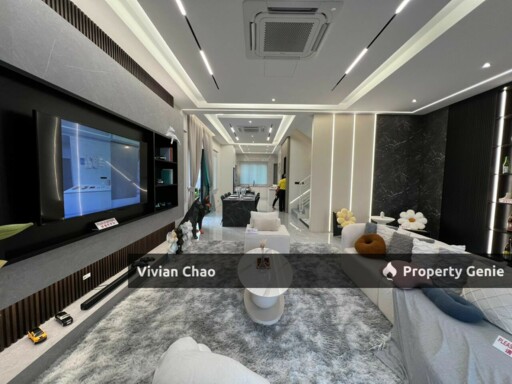 Big Size Freehold Double Storey @Botani