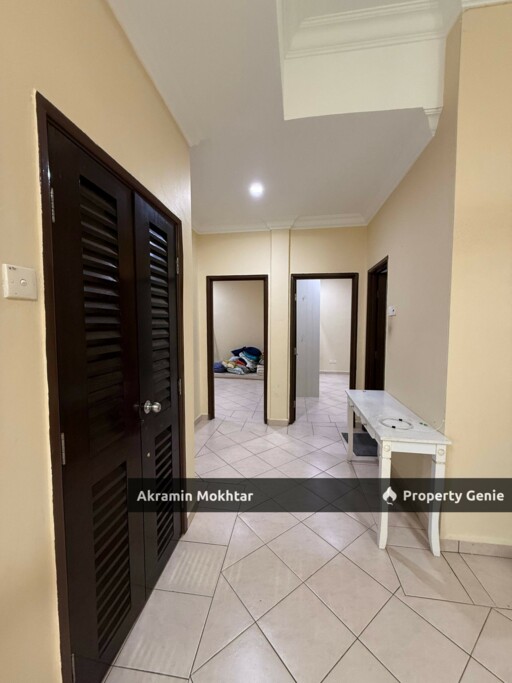 RENOVATED, PARTIALLY FURNISHED & 2 PARKING | (SPACIOUS UNIT) SRI LOJING CONDOMINIUM, SECTION 10,  WANGSA MAJU KUALA LUMPUR