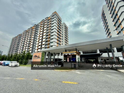 Freehold, Corner Unit & 2 Parking | Residensi Zamrud Kajang 2, Kajang Selangor .