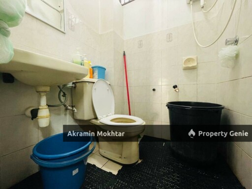 DOUBLE STOREY TERRACE HOUSE SEKSYEN 8 KOTA DAMANSARA JALAN PEKAKA