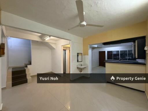 2 STOREY TERRACE (AU 2A) TAMAN SERI KERAMAT, KUALA LUMPUR FOR SALE
