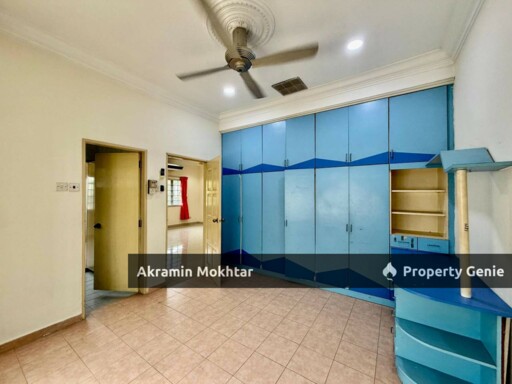 Corner Lot Facing Open Double Storey Semi D  Seksyen 9 Shah Alam