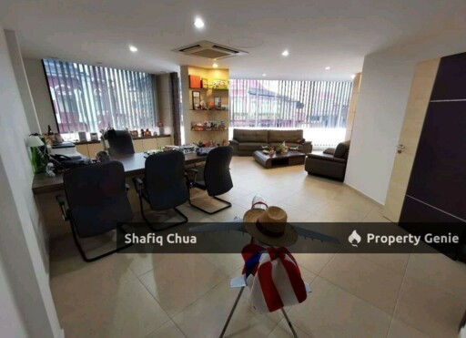 Corner Fully Furnished Shop Office Muar City Centre For Rent