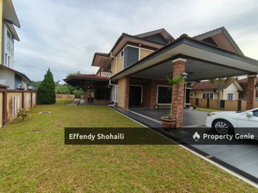 BANDAR SERI PUTRA PUTRA HILLS BUNGALOW