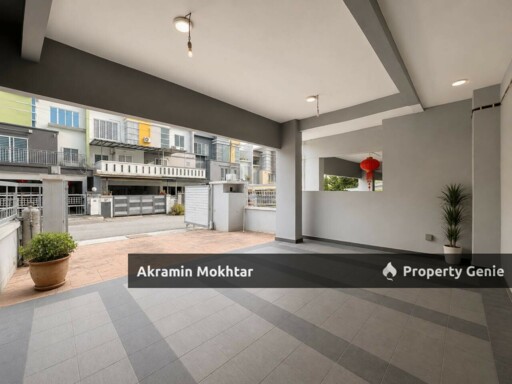 Freehold, Renovated Extended | 3 Storey House Taman Sri Putra Sungai Buloh