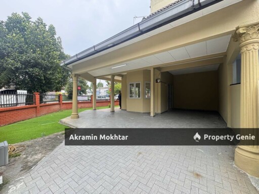 FREEHOLD & REFURBISHED | DOUBLE STOREY CORNER LOT SS1 KAMPUNG TUNKU, PETALING JAYA