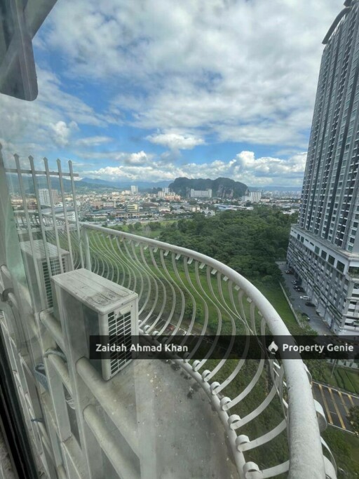 VILLA LAGENDA CONDOMINIUM SELAYANG BATU CAVES CONDOMINIUM FOR SALE HIGH FLOOR PARTLY FURNISHED