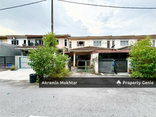 Frehold & Facing Open | Double Storey Bandar Rinching Seksyen 4 Semenyih