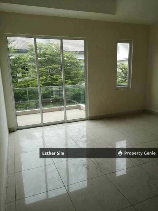 3.5-Storey Corner House @ Bukit Tengah, Jln Song Bang Kheng. [3770sqft, 5+1R](Gated/Guarded With Full Facilities)
