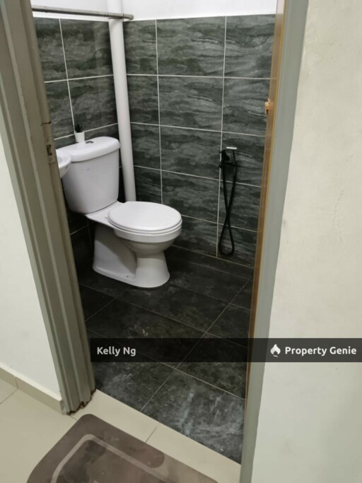 Single Sty House At Tmn Sg Pinang Pulau Indah For Rent