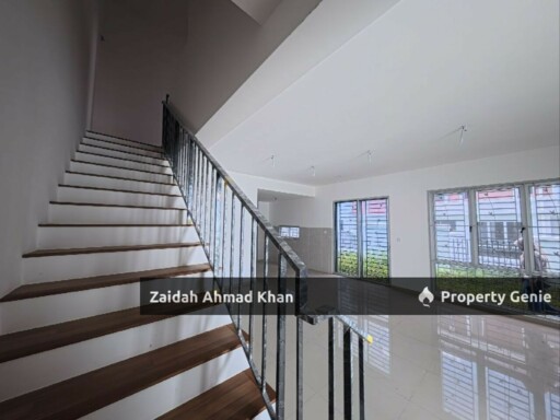 End Lot Double Storey Terrace Aderyn Setia Alam Sari Kajang