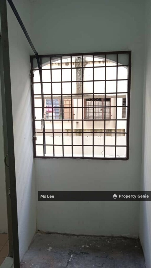 Flat Taman Suria Pendamar @ Port Klang-Blok C Tingkat 3-Ready 30/9