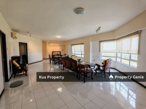 Kasuma Resort Condominium For Rent! Located at Petra Jaya