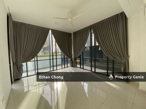 Empire Residence @ Damansara Perdana Partial Furnished For Rent
