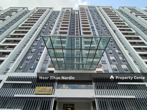 Sentrovue B nearby UITM Puncak Alam