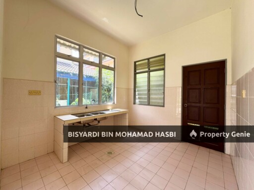 2 Storey Semi D @ Taman Dahlia, Bandar Baru Salak Tinggi, Sepang, Selangor