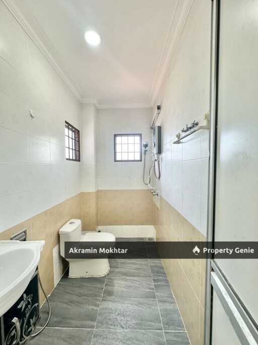 Freehold, Renovated & Partially Furnished | Double Storey Terrace Taman Universiti Bangi (Jalan Cerdik)