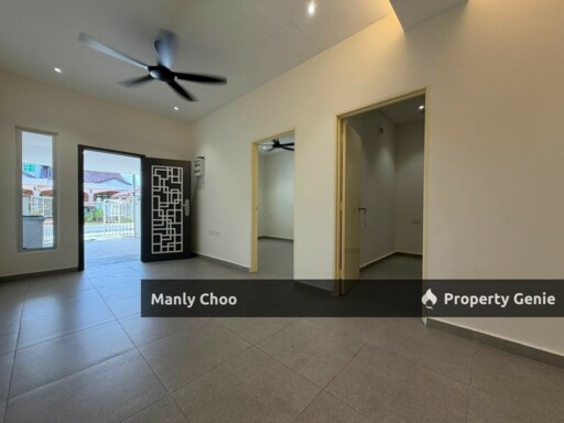 FREEHOLD Single Storey Terrace Bukit Serindit Semabok Ujong Pasir TOWN