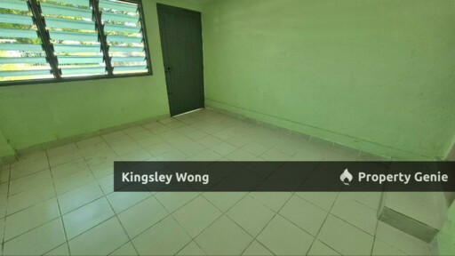 Canning Garden Single Storey Semi-D Freehold 35x70 Facing Field Good Location Near Shools Hospital