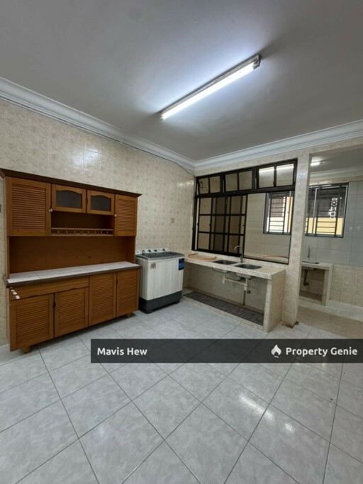 For Rent, Taman Rinting @JALAN BERINGIN 1X, 1.5-Storey, Partial Furnished