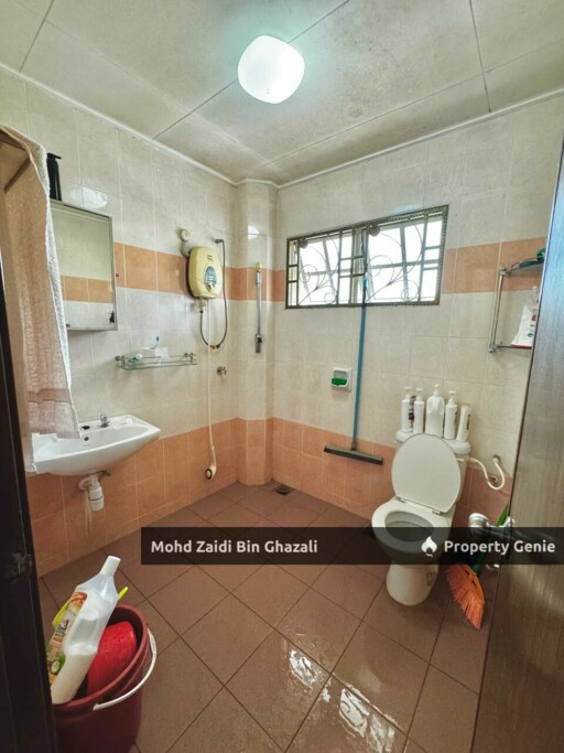 Double Storey Terrace Presint 9