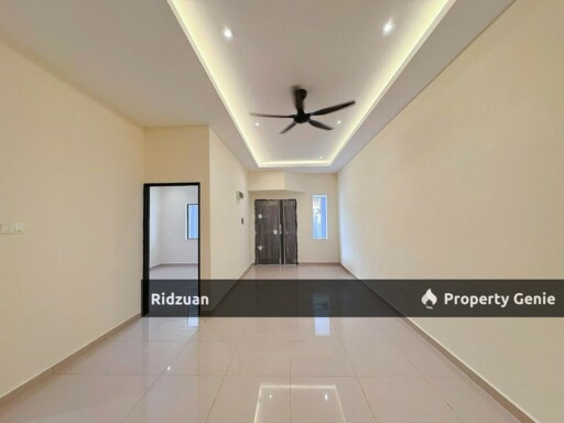 Desa Cemerlang - Single Terrace House