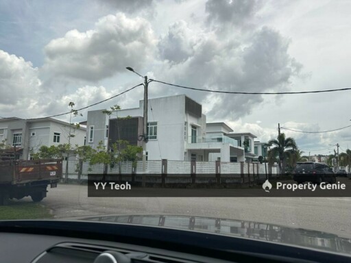 CORNER GJH Paya Rumput Double Storey Bungalow